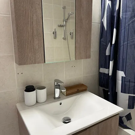 H&o Golden Sun * Paphos