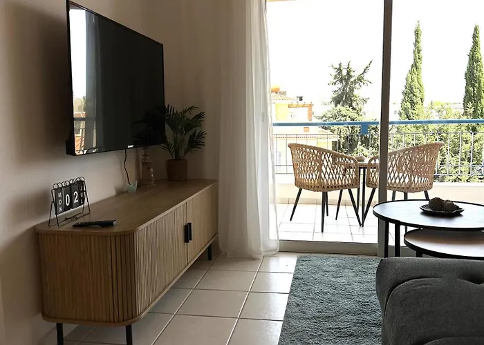 Apartment H&o Golden Sun