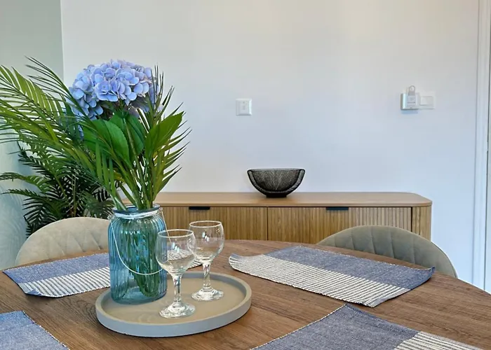 H&o Golden Sun Apartment *