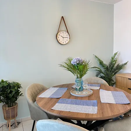 Apartment H&o Golden Sun *